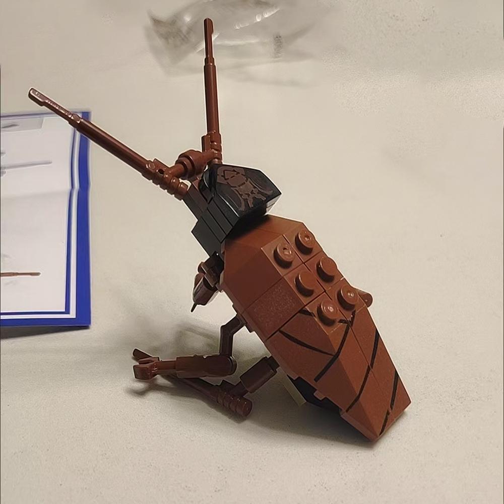 Mini Cockroach Puzzle Building Block Toys Create A Children's Insect World - Insect Ecological Park; Mini Particle Toy Gift