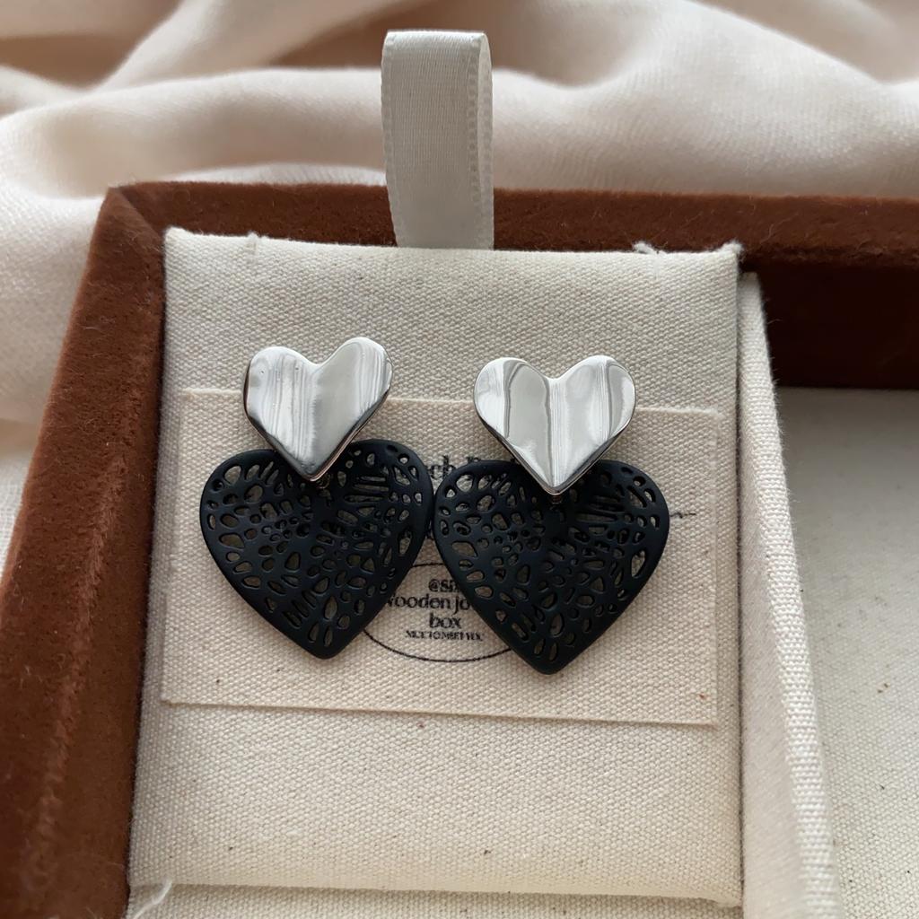 Metal Geometric Love Hollow Black Pattern Earrings Earrings Light Luxury Fashion Minimalist Retro Niche Personality Unique Earrings