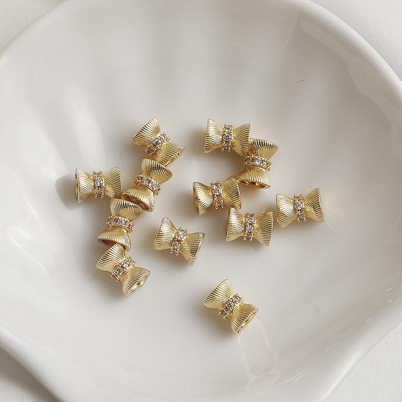 Armband mit doppelseitigem Blütenmotiv aus 14-karätig vergoldeten Zirkonia-Perlen, DIY-Schmuckaccessoire