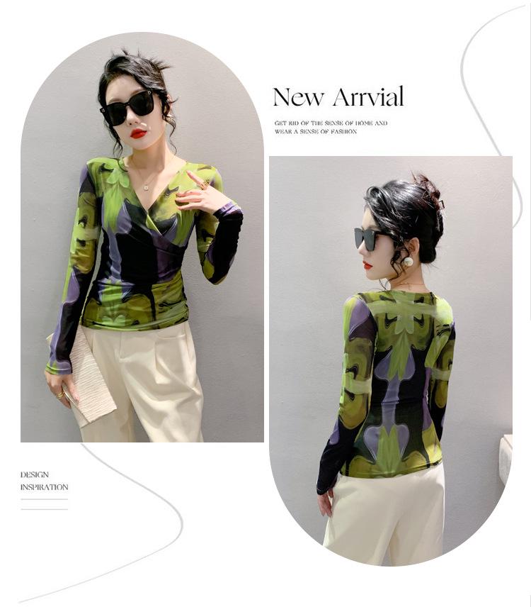 European 2025 Autumn/Winter V-Neck Ruched Mesh Print Slimming Long Sleeve Shirt