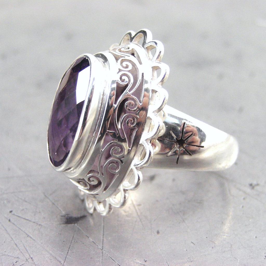 Amethyst 'Heaven' Silver Ring