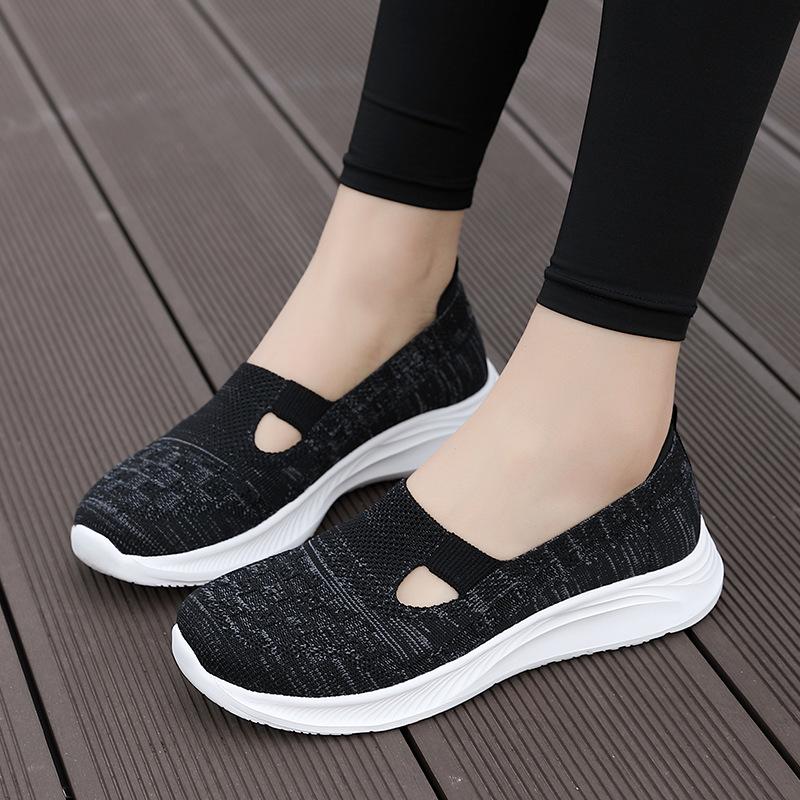 

Летающая плетеная сетка обувь для пожилых женщин с мелким вырезом туфли для мамы дышащие и легкие летом бабушка среднего и пожилого возраста нескользящие 42 чёрный