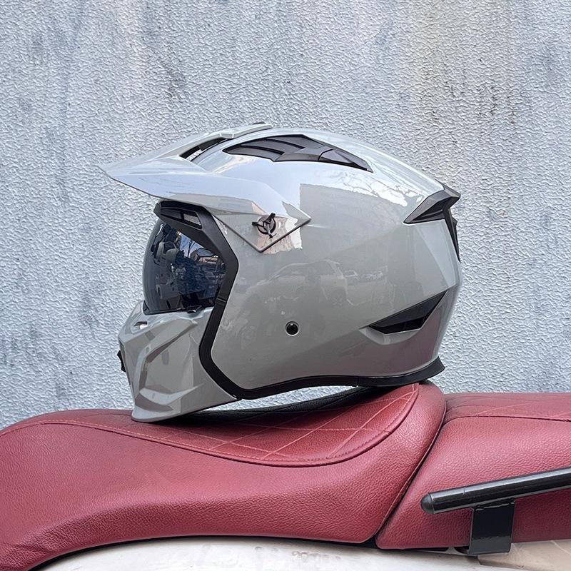 Street Fighter Motorcycle Helmet Men's and Women's Full Helmet Four Seasons Locomotive Retro Detachable Combination Helmet