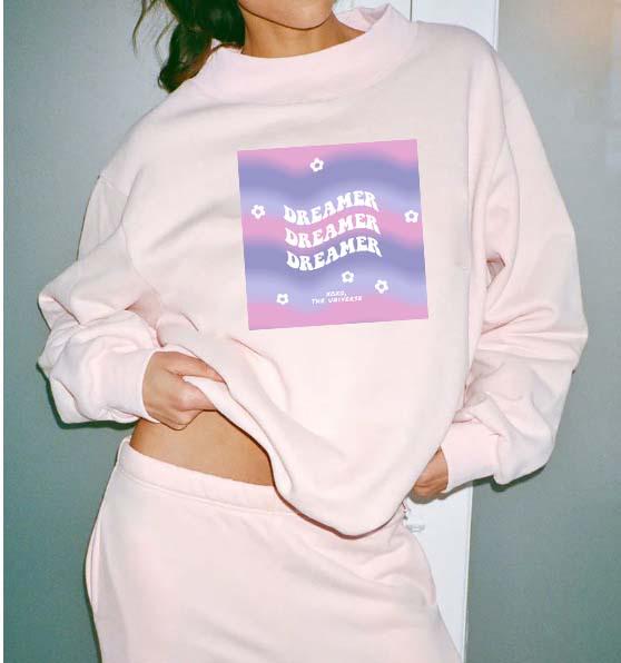 Chic Women's Autumn Sweatshirt: Trendy Design, Short Sleeve, Loose Fit, Casual Fashion, Mid-High Neck, Long Sleeve.