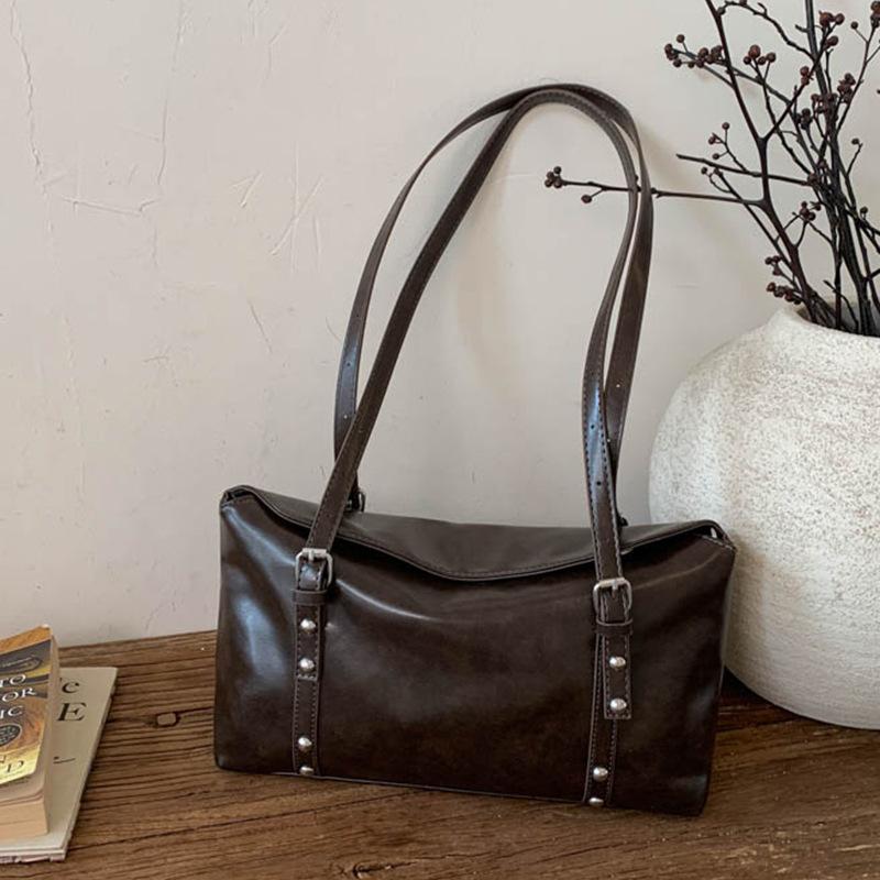 Autumn new large-capacity bag women's shoulder bag black commuter soft leather tote bag casual shoulder bag