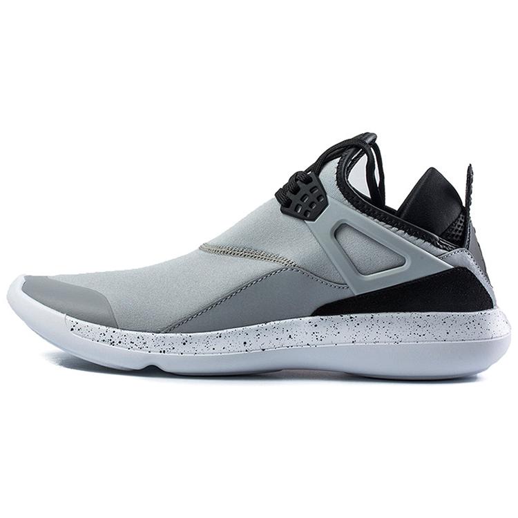 

Новые JORDAN Fly 89 Wolf Grey 940267-003 44.5