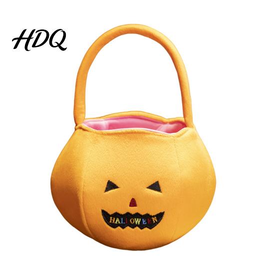 Cute Halloween Props Pumpkin Candy Bags for Kids Reusable Trick or Treat Lightweight Felt Totes Bucket Handbag with Handle Party Favors Decor Kids