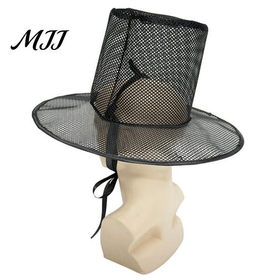 Crisp Fabric Hat Vintage Korean Gat Hat, Black Mesh Wide Brim Joseon Dynasty High-quality Costume Prop Scholar with Neck Strap, Halloween Cosplay