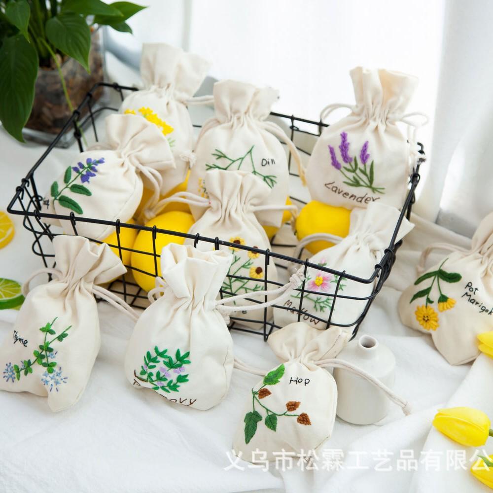 Bundle Bag Aromatherapy Bag, Handmade Diy Embroidery Material Bag, Cotton Canvas Needs To Be Embroidered And Sewn.
