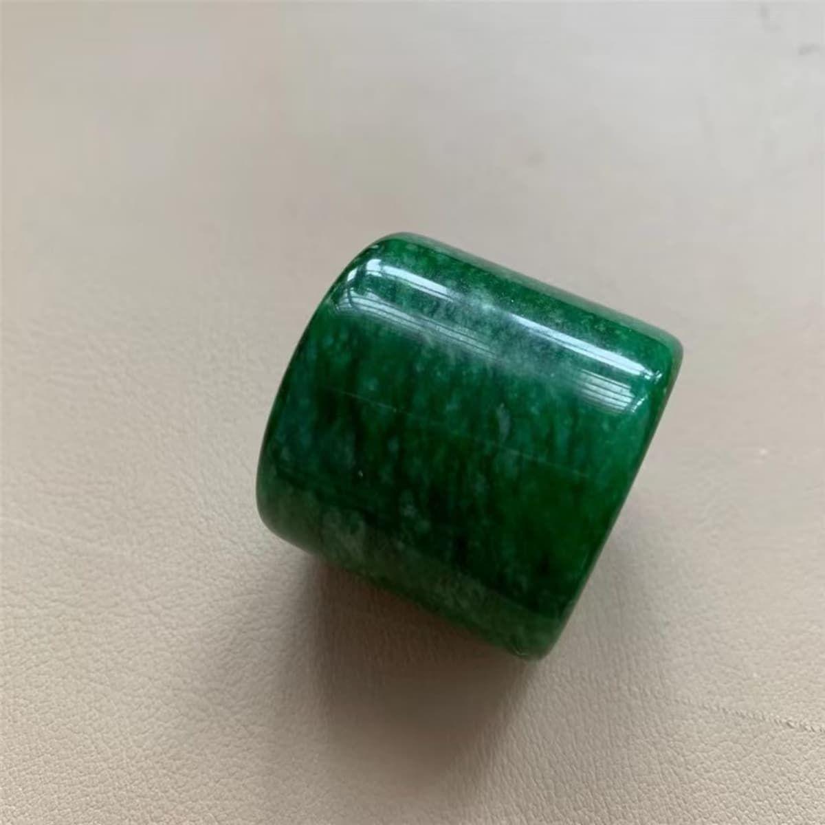 

Роскошное кольцо из глубоко-зеленого нефрита Хэтянь с золотым сплавом - Маленькое украшение, Идеальный подарок для родственников и друзей