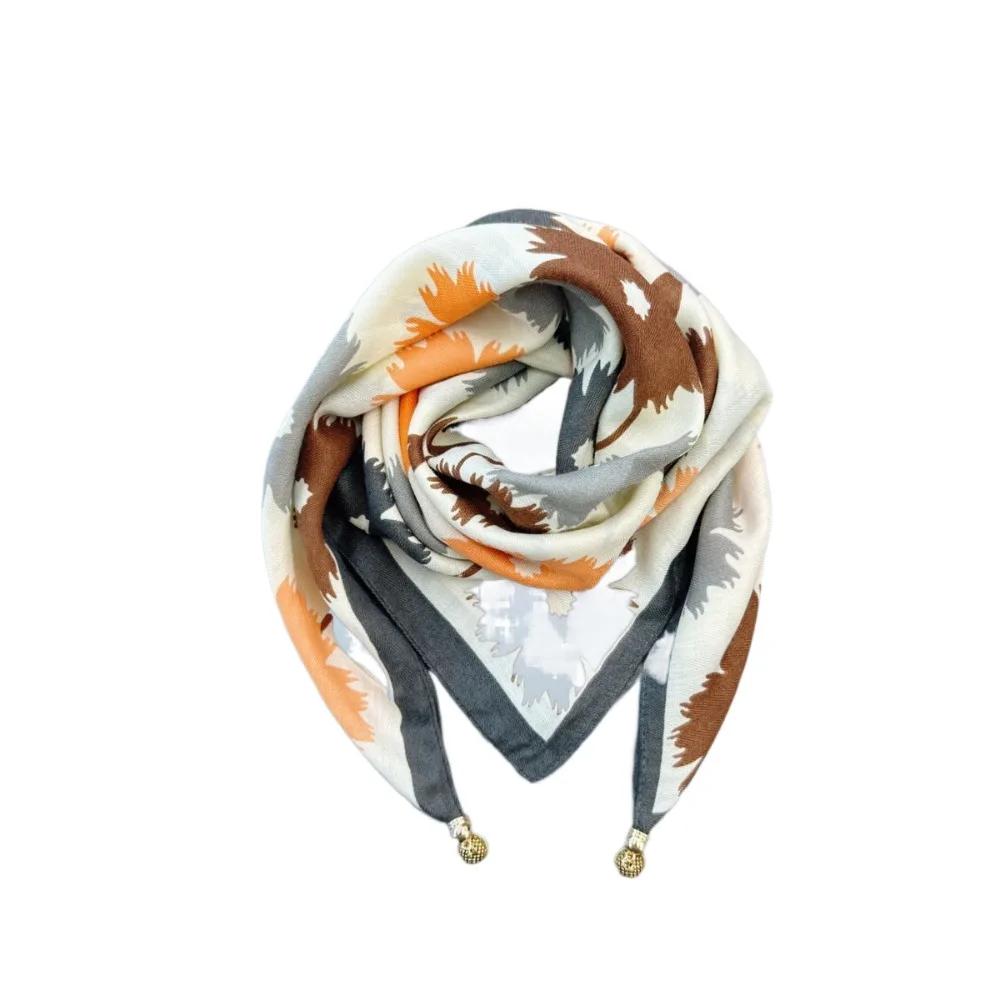 

Vintage Style Ladies Square Scarf Wraps Neck Magnetic Buckle Scarf Cross Scarves Triangle Scarf Cross Neckerchief Silk Scarf