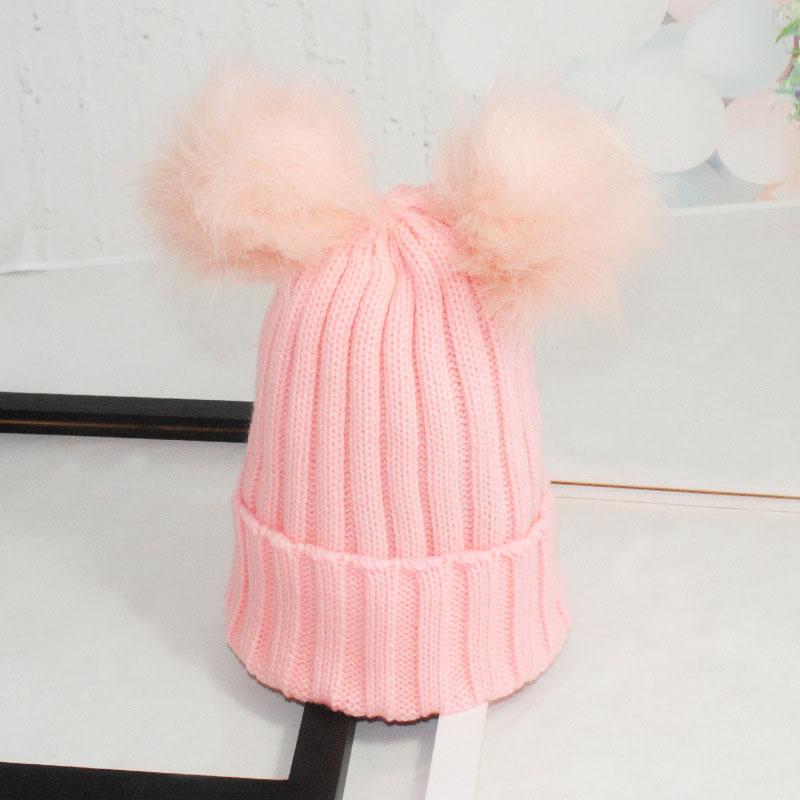 

Женская зимняя вязаная шапка-бини с пушистым двойным меховым помпоном, лыжная шапка розовый