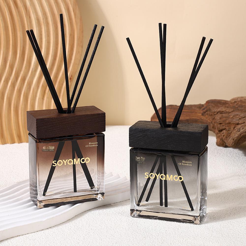 Wilderness Super Fang Flameless Aroma Diffuser: Long-Lasting Hotel Air Freshener with Rattan Sticks & Essential Oils