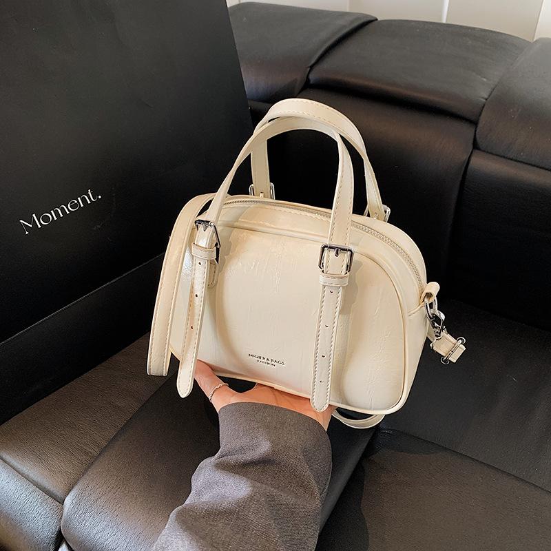 

Premium small bag women s summer new versatile casual messenger bag portable pillow bag