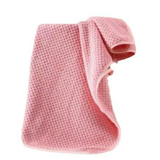 Soft Coral Fleece Towel Set: Absorbent Pineapple Grid Design for Kids, Face, and Bath.