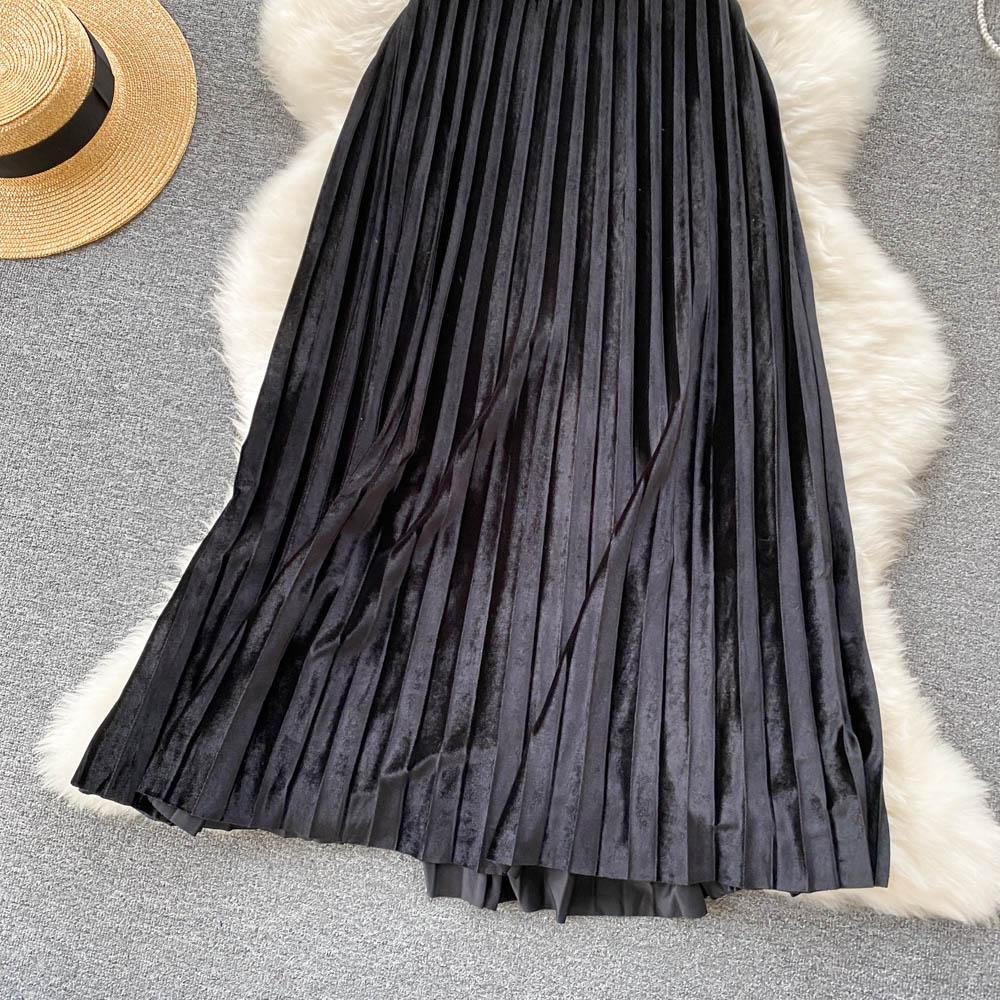 2025 Korean Style High Waist Pleated Velvet Skirt Versatile Hip Covering Thin Medium And Long A-Line Skirt