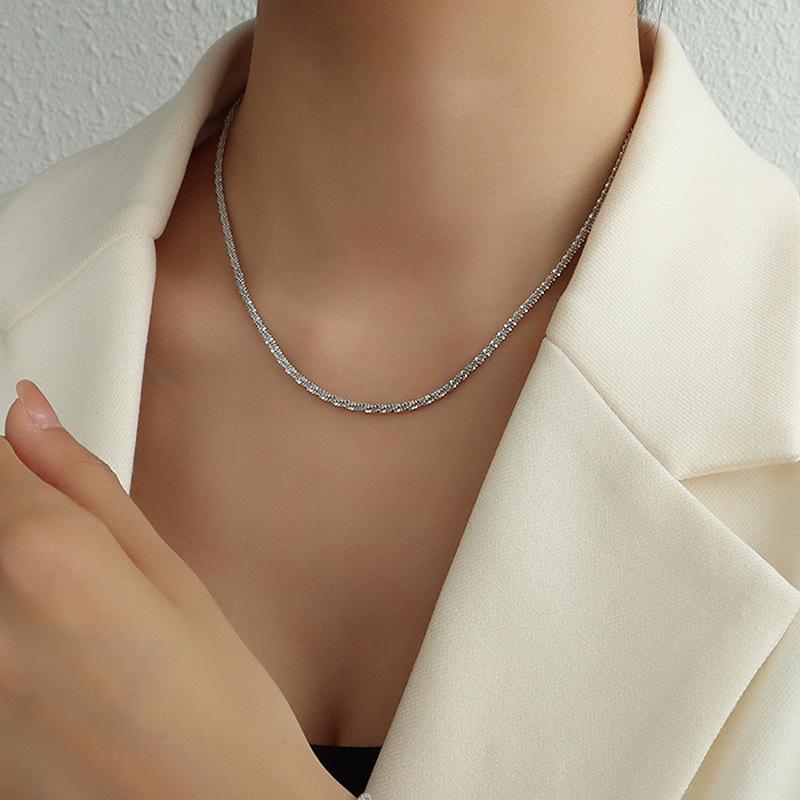 Gypsophila Jewelry Set: Gold-Plated Titanium Steel Chain Bracelet & Chinese Style Necklace for Women