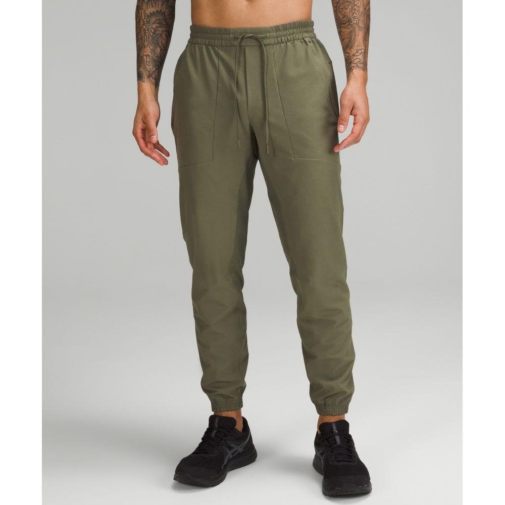 

Lululemon License To Train Jogger Regular Medium Olive XS
