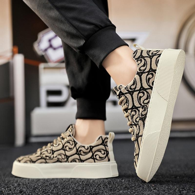 Fashion Men Embroidery Printing Casual Shoes 2025 Summer Lightweight Breathable Men Board Shoes Loafers Man Lace-up Canvas Shoe Sneakers