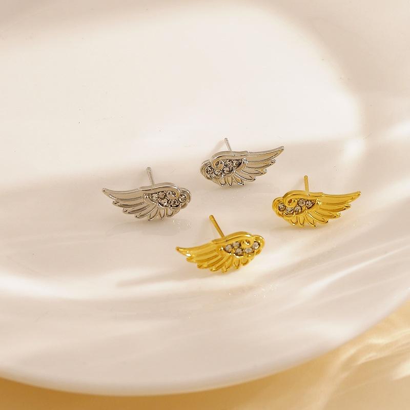 1 Pair Vintage Creative Small Angel Wings Earrings For Women Girls Punk Cz Studs Wedding Party Luxury Ear Jewelry Birthday Gifts