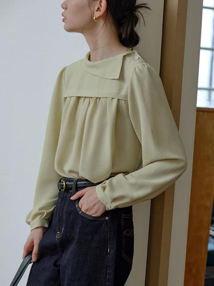 Französisches Retro Aprikosenfarbenes Plisseehemd mit schrägem Revers - Damen Herbst Langarm