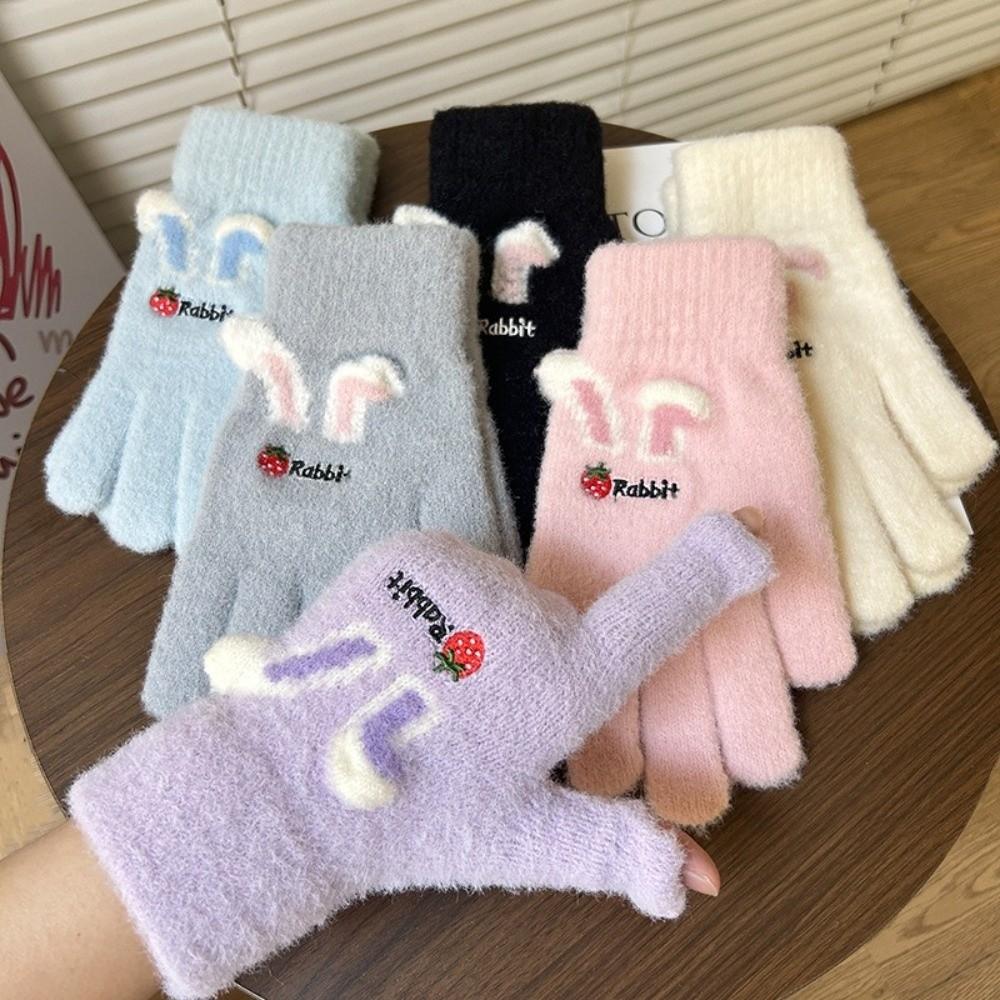 21cm x 8cm Strawberry Rabbit Winter Warm Gloves Embroidered Nylon Knitted Gloves Sdudent