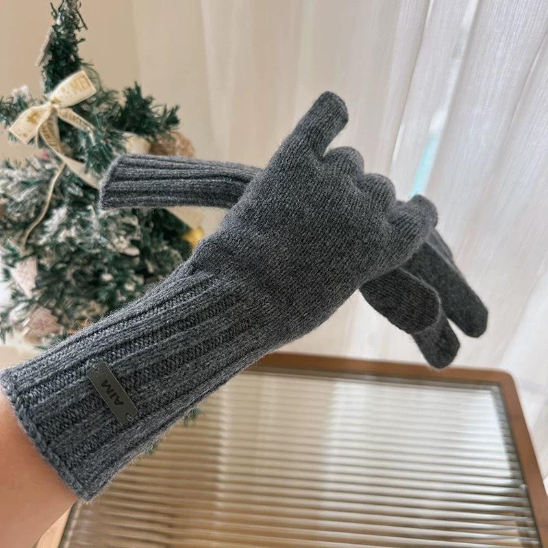 

Slimming Wrist Guard Australian Wool Knitted Warm Gloves Simple and Elegant for Both Men and Women in Winter