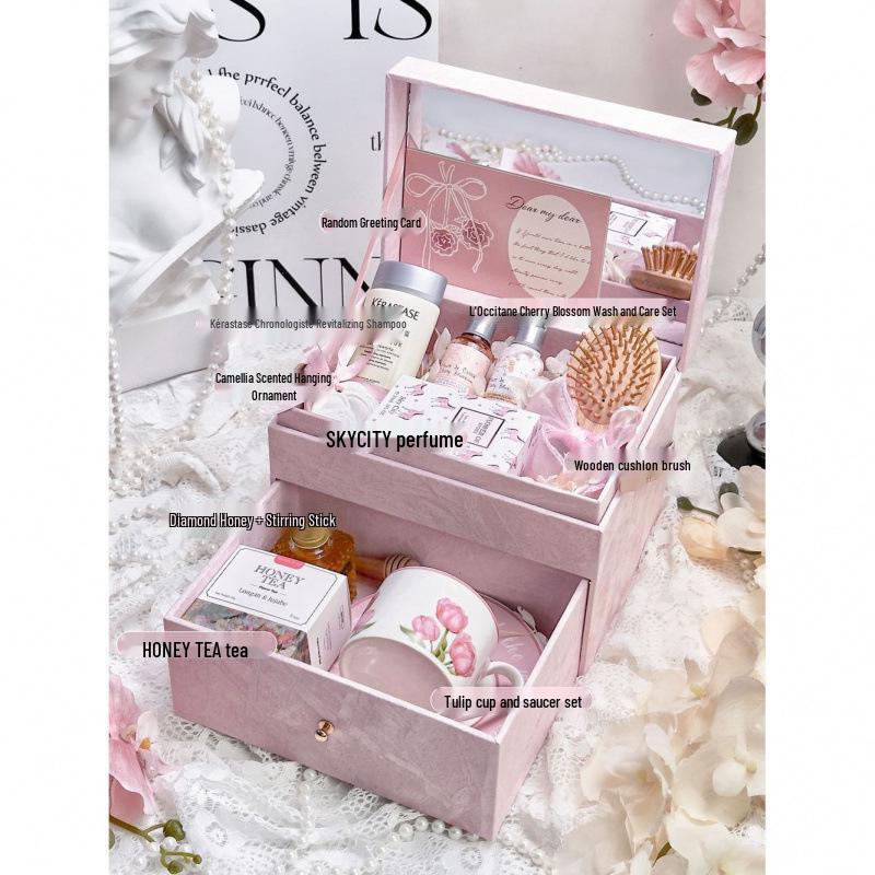 Luxury Bridesmaid Gift Box: High-End, Practical Souvenir for Best Friends, Women, and Nurses' Day.