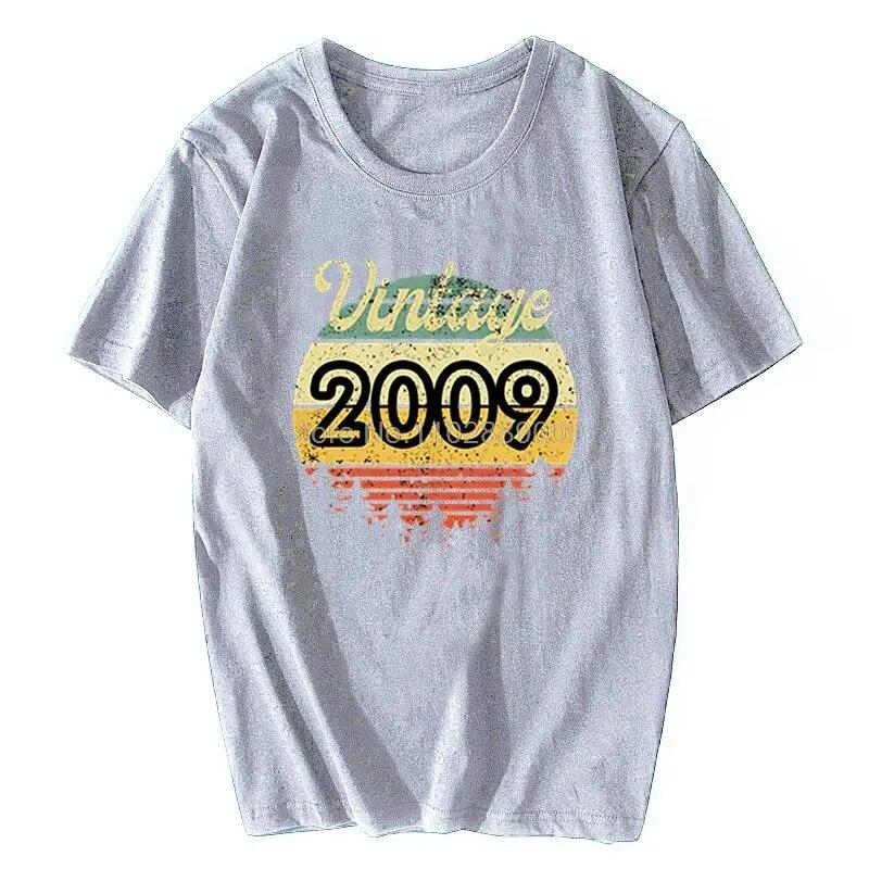 Summer Casual Unisexs T Shirt Kawaii Graphic T Shirt Vintage 1987 1984 2015 2009 1997 Tees Funny Gift Top Unisex Cotton T-shirt