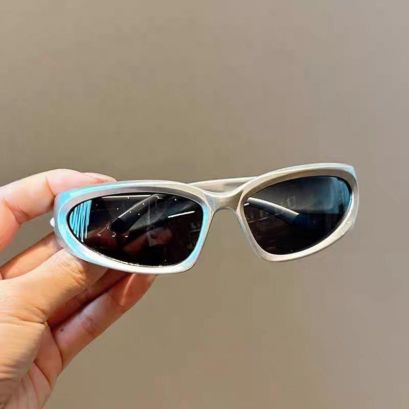 

Futurism Punk Sun Glasses Boy Girl Technological Sense Sunglasses Science Fiction Party Children Eyeglasses