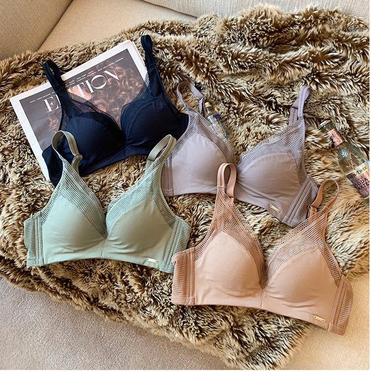 High-End Minimalist Glossy Wire-Free Bra: Comfortable, Breathable, Small Bust, Thin Cup Women's Underwear.