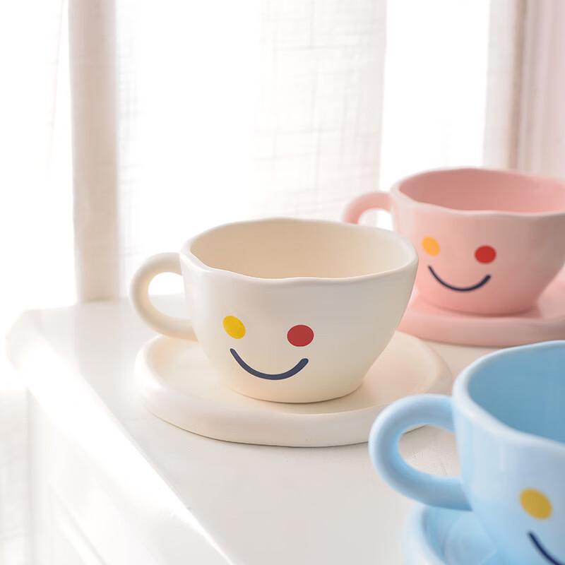 Oeny Matte Smiley Face Ceramic Mug