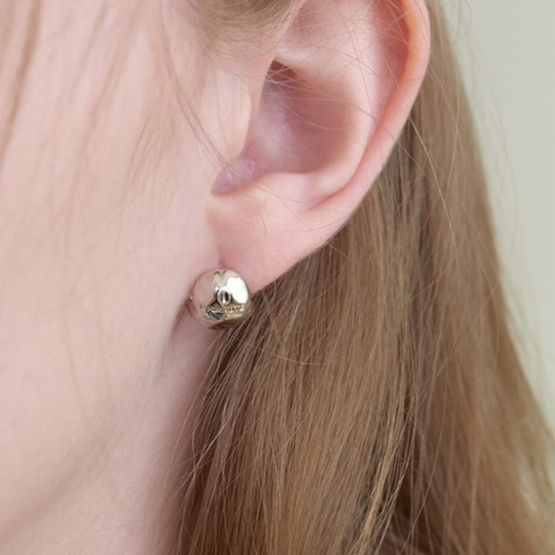 Primaute Signature Ball Earring