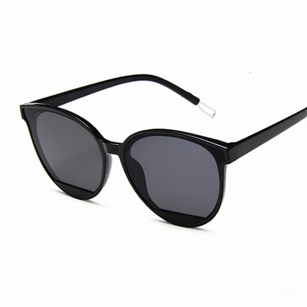 New Vintage Frame Classic Sunglasses Women Uv400 Protection Eyewear Mirrored Reflective Lens