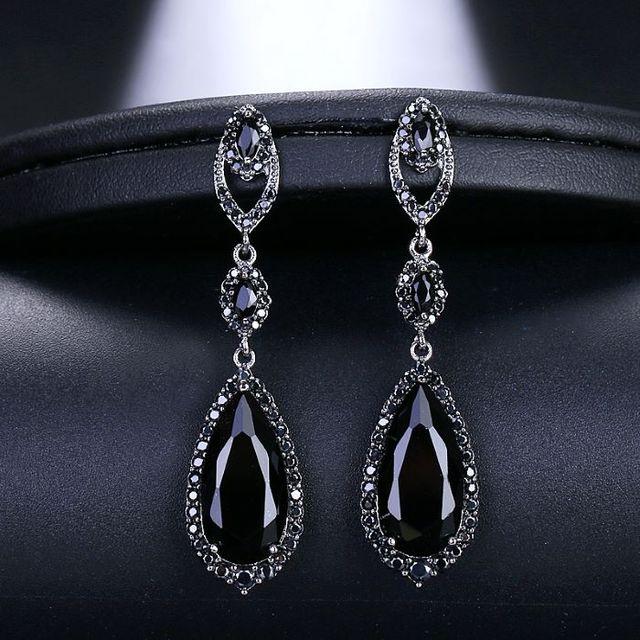 

Роскошные свадебные серьги Emmaya, четыре цвета, винтажные серьги с кристаллами в виде капли воды, длинные висячие серьги с цирконием для женщин, свадебные украшения, подарок