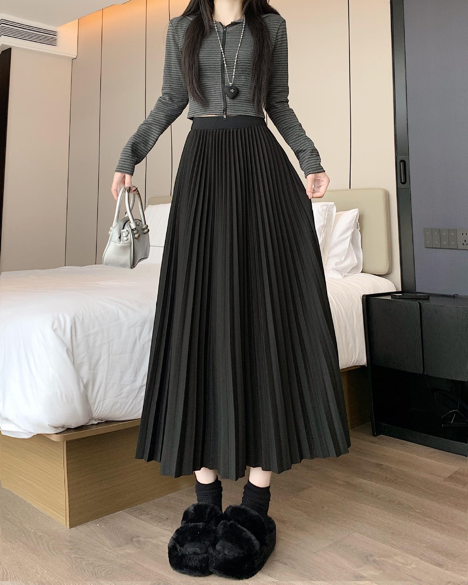

Plus Size Korean Style High Waist Pleated A-line Midi Skirt - Autumn/Winter Collection XL