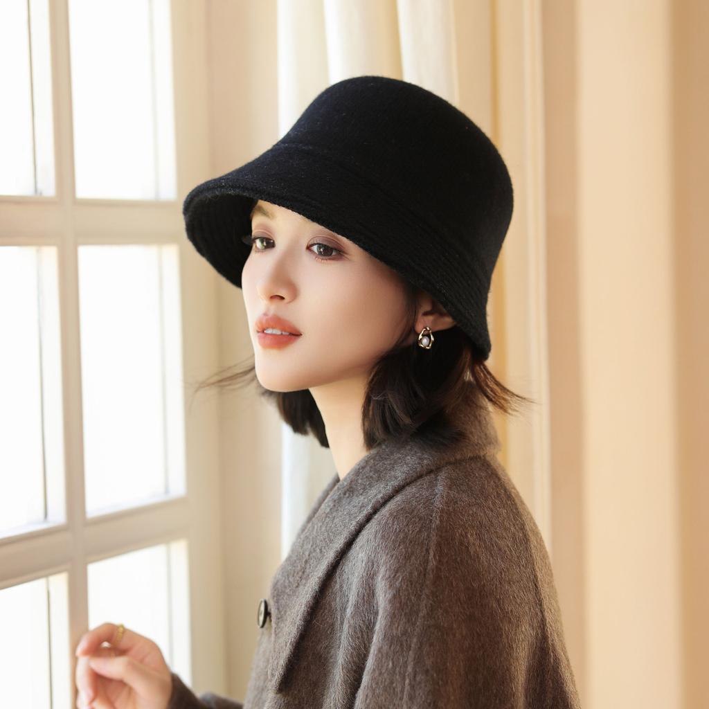 Bucket Hat Women's Autumn and Winter Fashion Versatile Literary and Retro Bucket Hat Big Head Circumference Showing Face Small Bucket Basin Hat