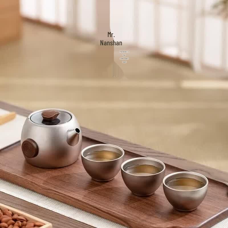 Nanshan Mr. Titanium Portable Kung Fu Tea Set