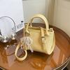 Piccola Borsa a Tracolla in PU con Ciondolo Fiocco di Perle Artificiali per Uso Quotidiano Casual Streetwear