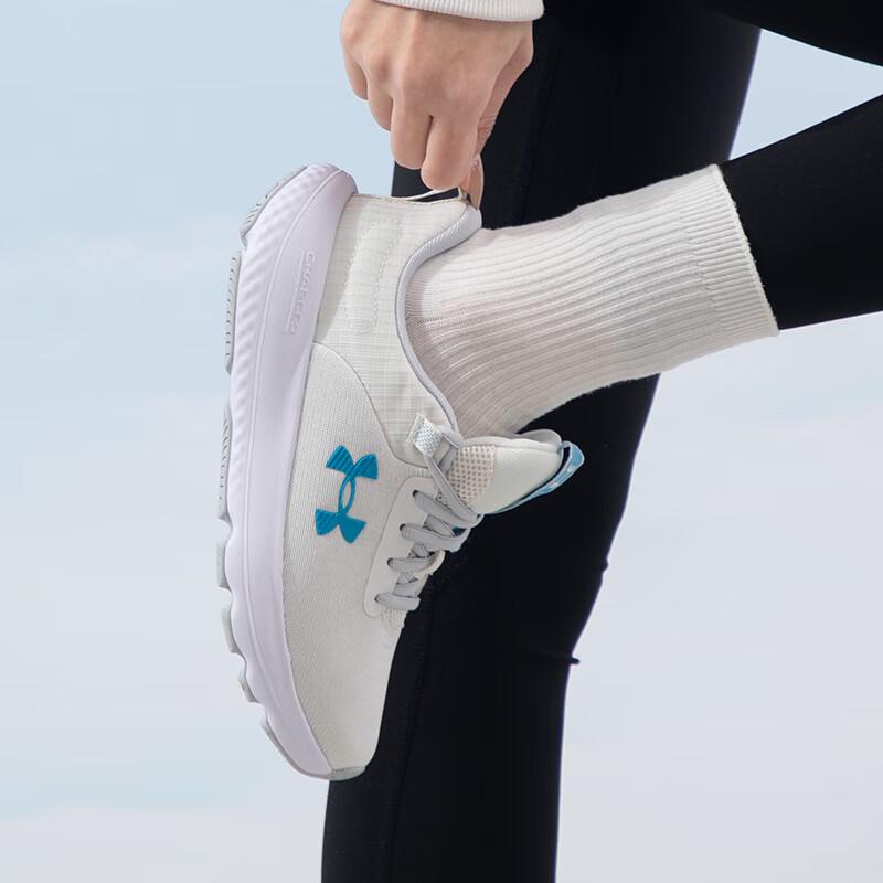 Under Armour Women's Seasonal Casual Sport Shoes