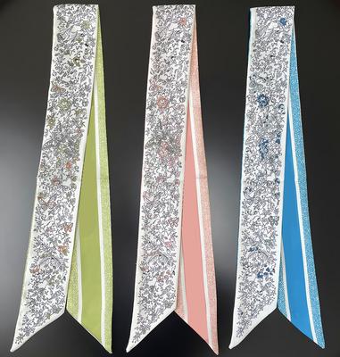2024 Neues Design Kleiner Blumen-Tarot-Schal Damen Schmaler Taschen-Seidenschal Luxusmarken-Schal Foulard Haar-Halstuch Stirnband