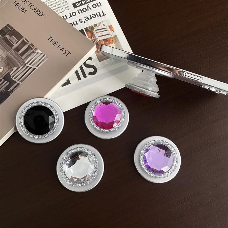 Rhinestone Magnetic Holder for MagSafe Phones: Retractable, Strong Grip, Glitter Design