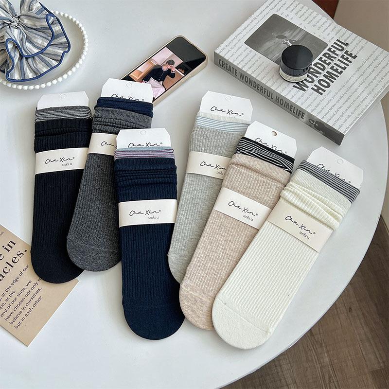 Women's Korean-Style Ribbed Vertical Stripe Contrast Puffy Socks - Versatile Cotton Patchwork