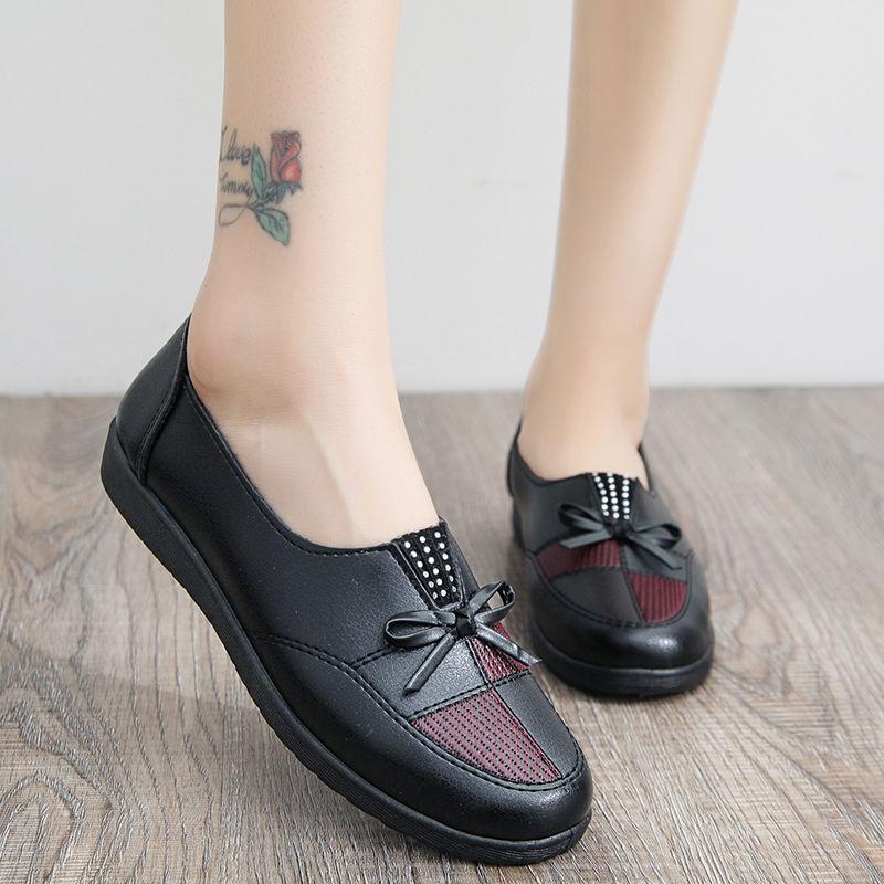Spring and Autumn Shoes Women's New Versatile Flat-soled Casual Shoes Single Shoes Non-slip Soft-soled Medium Leather Shoes Casual Shoes