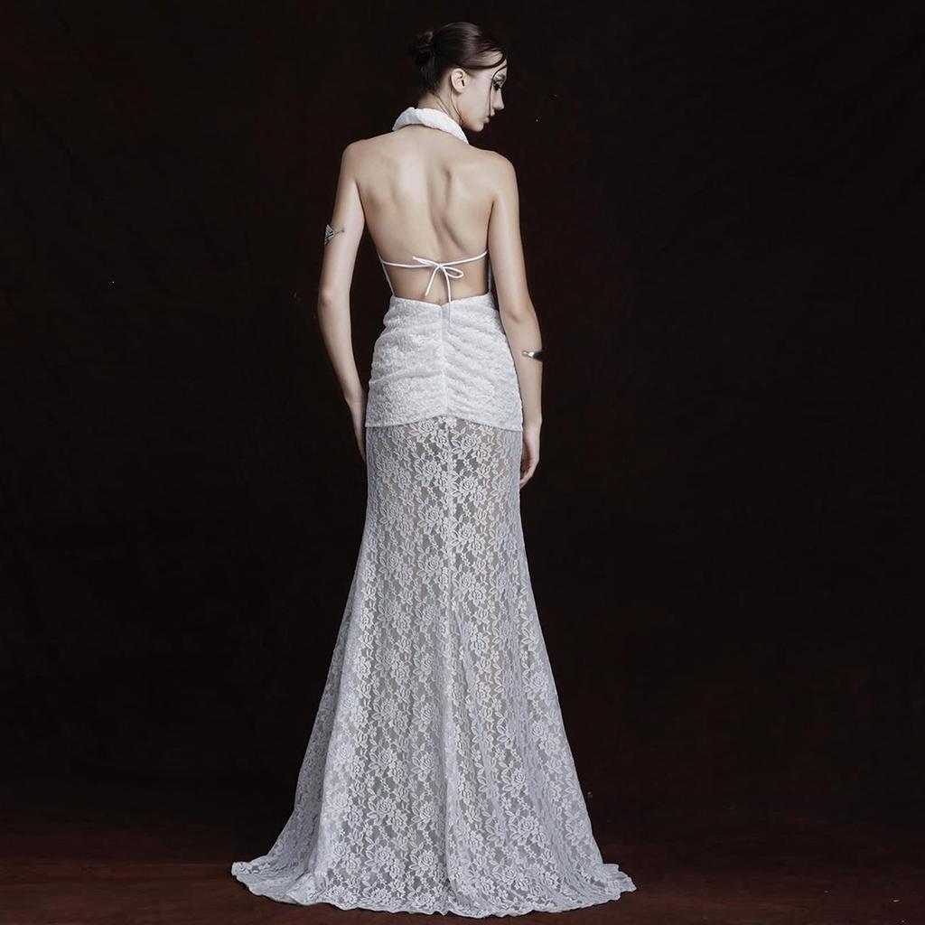 2026 European and American summer new elegant temperament style niche design lace splicing neck deep V dress