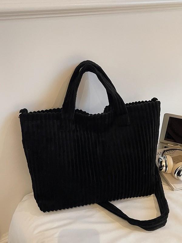 Ladies Shoulder Bag With Nylon Lining And Zipper Closure For Commuting