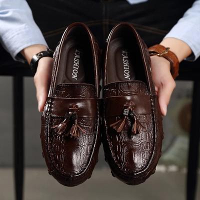 Moda Lüks Erkek Mokasen Günlük Ayakkabı Erkekler İçin Mokasen Deri Slip On Tekne Ayakkabıları El Yapımı Sürüş Ayakkabıları Erkek Marka Timsah Stili
