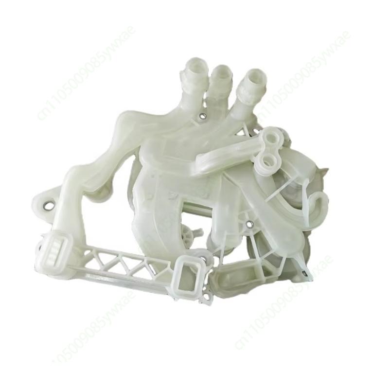 1613703-00-B Heat Pump Coolant Manifold Base Octovalve Housing For Tesla Model 3/Y 2021-2023 Thermal Management System Parts