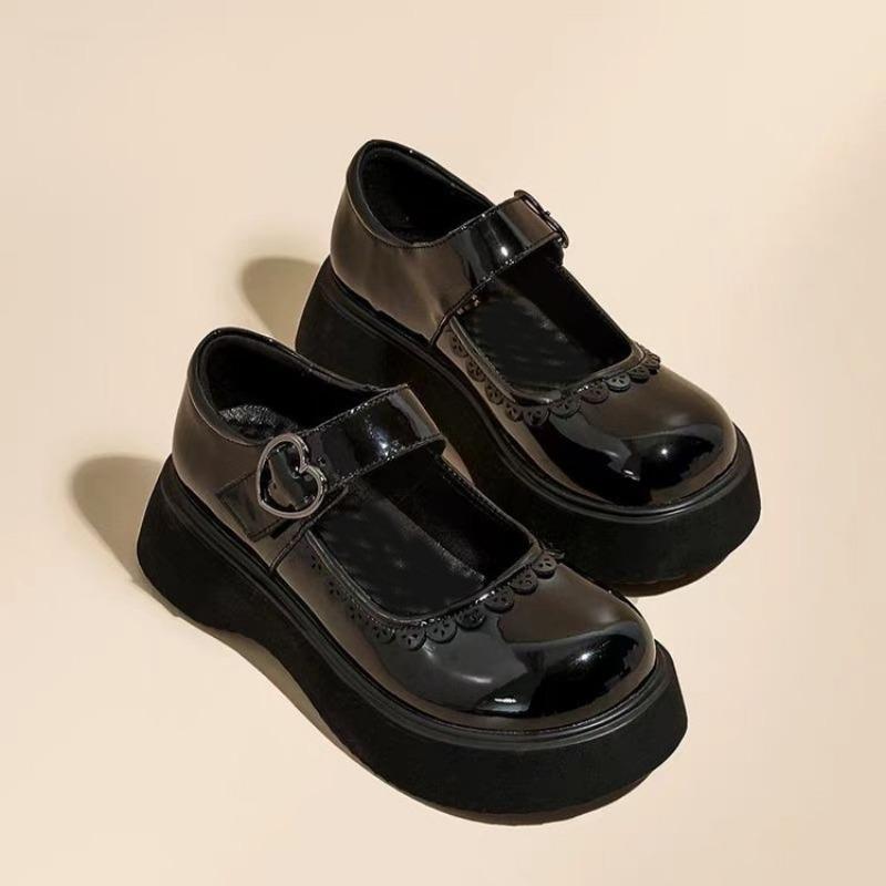

Ретро большая голова и маленькие кожаные туфли женские осенние новые модели с юбками, туфли Мэри Джейн на платформе 40 чёрный