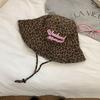 Y2K Retro Leopard Print Fisherman Hat Baseball Cap Adjustable Sun Hat Casual Sun Hat Trendy Fashionable Outfit With Pink Slogan